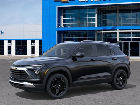 New 2026 Chevrolet TrailBlazer LT FWD image 2