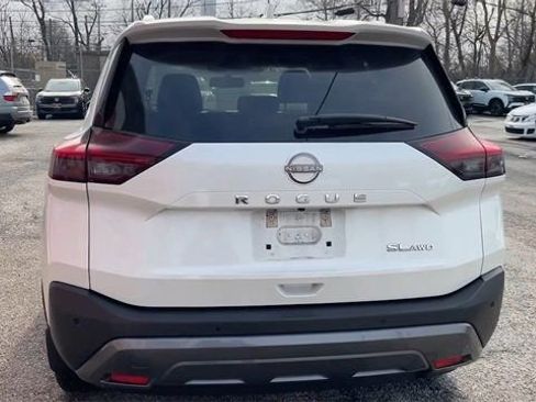 Used 2023 Nissan Rogue SL AWD/4WD image 25
