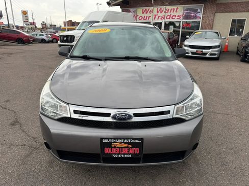 Used 2009 Ford Focus SE image 3