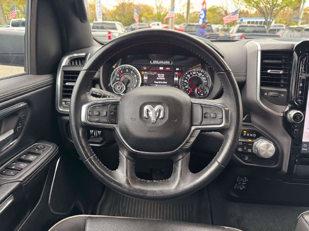 Used 2024 RAM 1500 Laramie AWD/4WD image 23