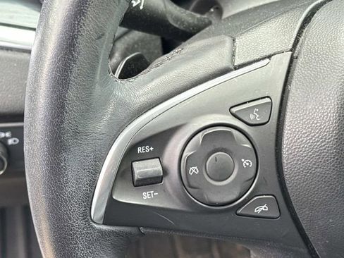 Used 2020 Buick Enclave Essence w/ Sound and Sites Package image 28