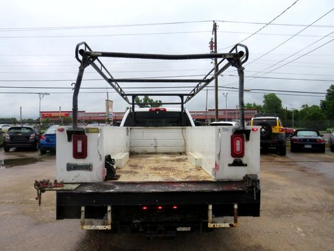 Used 2019 Chevrolet Silverado 3500 W/T w/ WT Convenience Package image 6