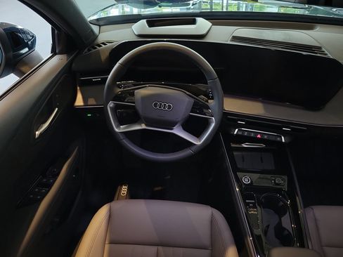 New 2026 Audi Q3 quattro 2.0T AWD/4WD image 22