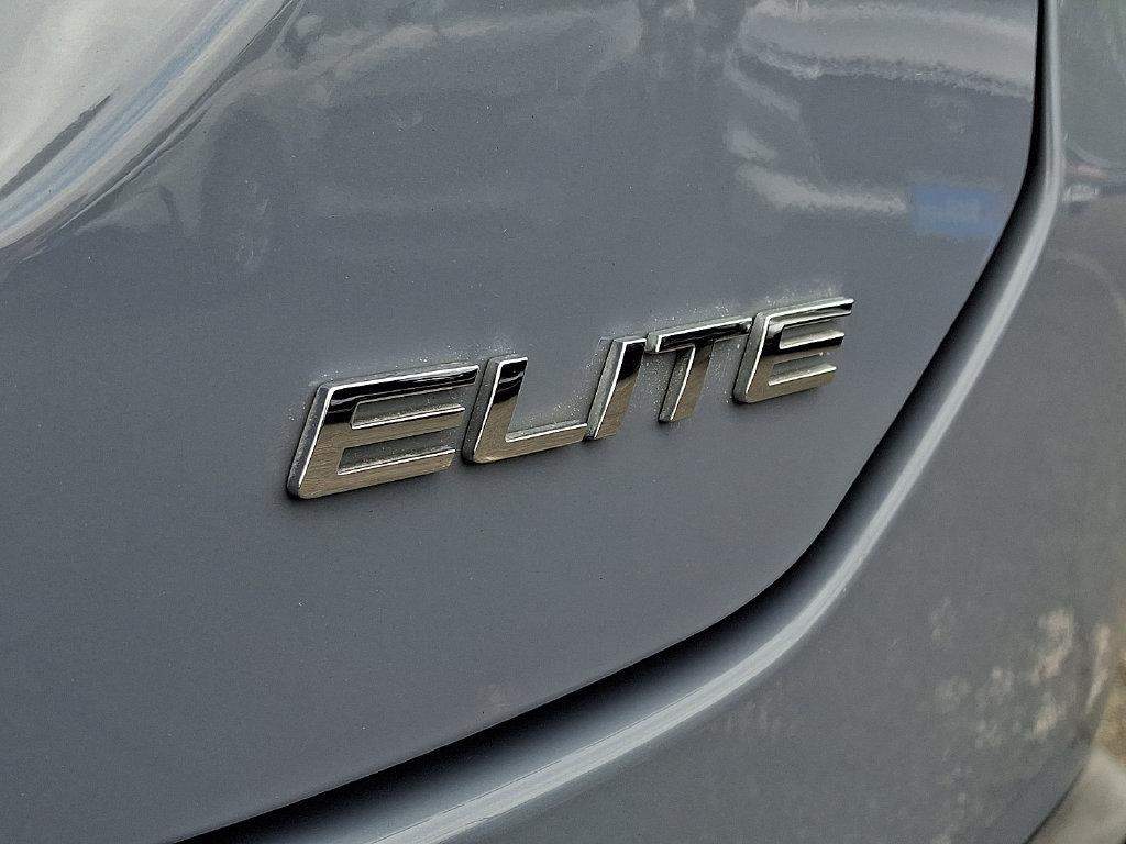 Used 2025 Honda Pilot Elite image 30