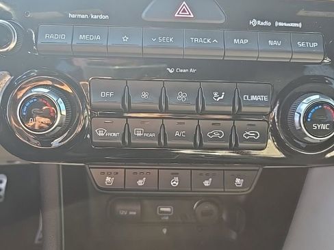 Used 2020 Kia Sportage SX image 17