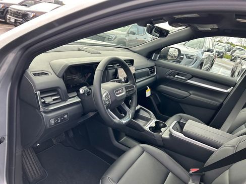 New 2026 GMC Terrain Elevation w/ Elevation Premium Package AWD/4WD image 18