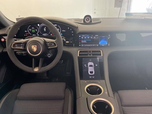 Certified 2025 Porsche Taycan 4S AWD/4WD image 26
