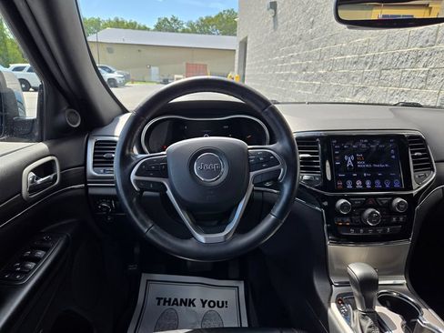 Used 2019 Jeep Grand Cherokee Limited w/ Trailer Tow Group IV AWD/4WD image 37