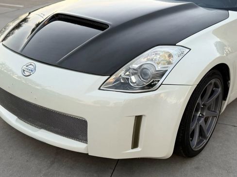 Used 2006 Nissan 350Z Enthusiast image 18