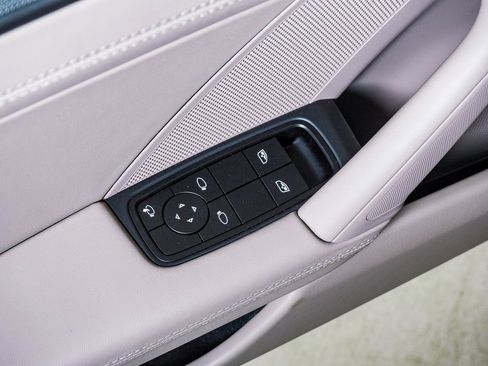 New 2026 Porsche 911 Carrera 4S image 33