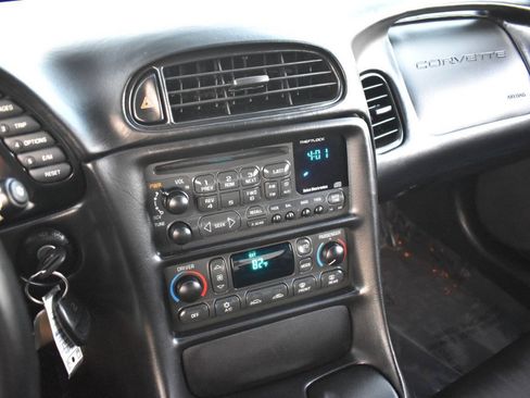 Used 2003 Chevrolet Corvette Z06 w/ Memory Package, 3 Drivers RWD image 78