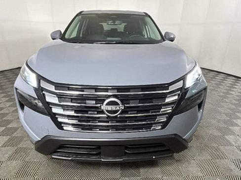 Certified 2026 Nissan Rogue SV w/ Cold Weather Package AWD/4WD image 8