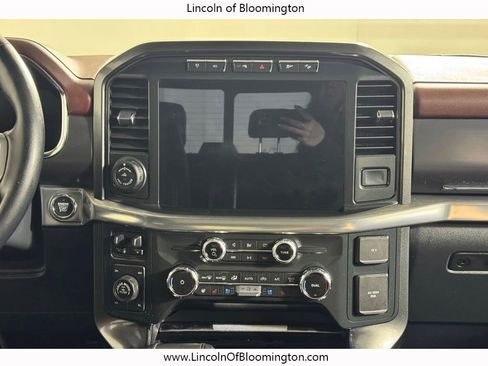 Used 2022 Ford F150 Lariat w/ Equipment Group 502A High AWD/4WD image 27