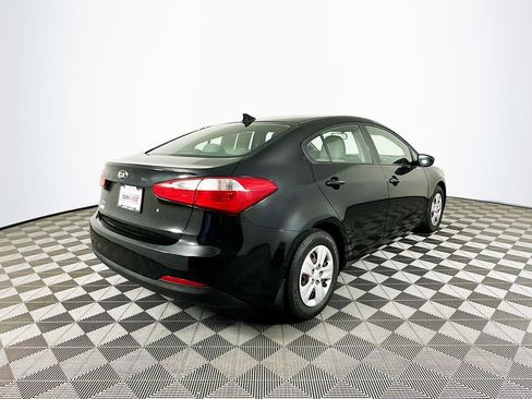 Used 2015 Kia Forte LX image 9