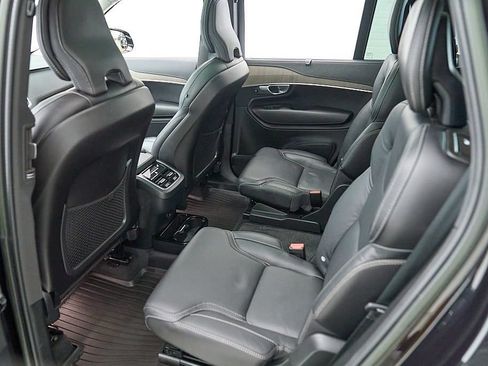Certified 2023 Volvo XC90 B6 Ultimate w/ Protection Package Premier AWD/4WD image 21