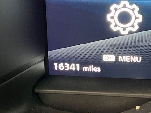 Used 2024 Nissan Z Performance w/ Floor Mat Package image 31