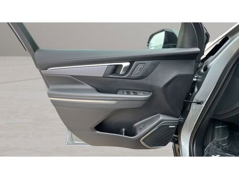 Certified 2025 Buick Enclave Sport Touring image 26