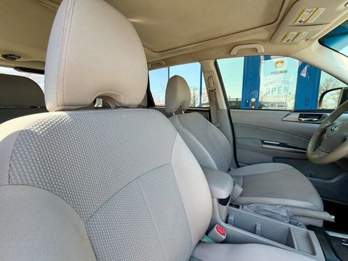 Used 2012 Subaru Forester 2.5X Premium w/ All-Weather Pkg AWD/4WD image 50