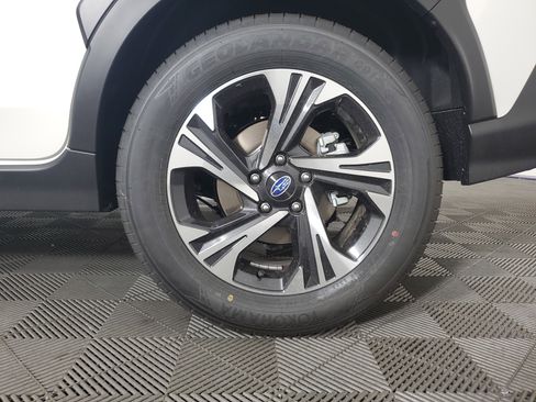 New 2025 Subaru Crosstrek 2.5i Premium image 31