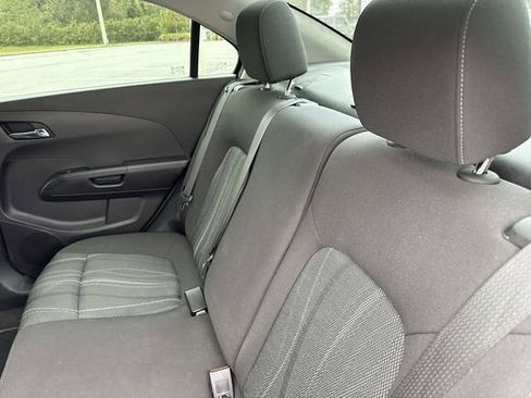 Used 2020 Chevrolet Sonic LT w/ Convenience Package image 12