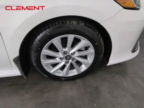 Used 2022 Toyota Camry LE FWD image 36