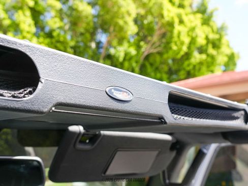 Used 2016 Jeep Wrangler Unlimited Rubicon image 53