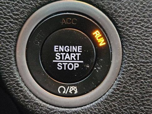 Used 2023 Dodge Charger SXT RWD image 13