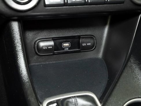 Used 2020 Kia Sportage LX FWD image 19