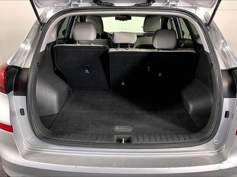 Used 2019 Hyundai Tucson Value FWD image 26