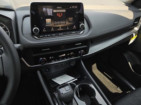 New 2026 Nissan Rogue SV image 17