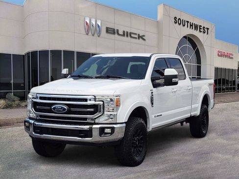 Used 2021 Ford F250 Lariat w/ Tremor Off-Road Package AWD/4WD image 2