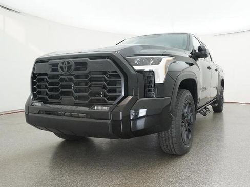 New 2026 Toyota Tundra Limited AWD/4WD image 7