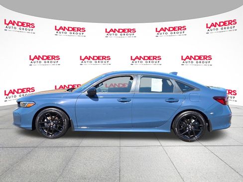 Used 2025 Honda Civic Sport image 6