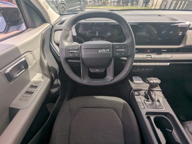 New 2027 Kia Seltos S FWD image 16
