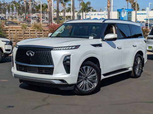 New 2026 INFINITI QX80 Luxe RWD image 1
