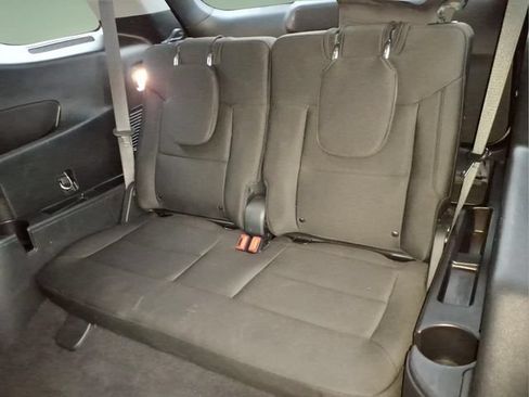 Used 2021 Ford Explorer XLT AWD/4WD image 12