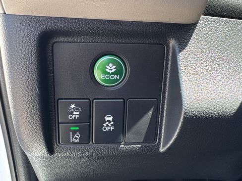 Used 2022 Honda HR-V EX image 16