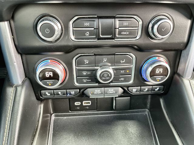 Used 2022 GMC Yukon SLT w/ SLT Premium Package AWD/4WD image 18