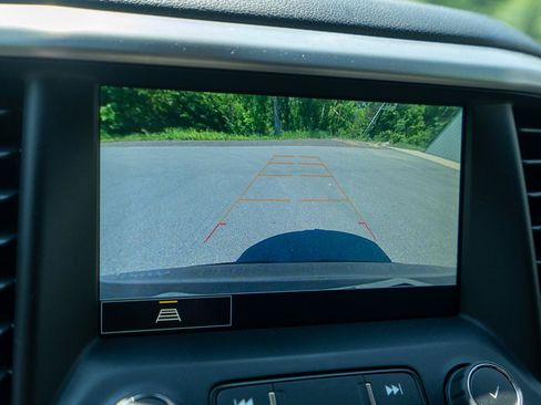 Used 2021 GMC Acadia SLE w/ Infotainment Package AWD/4WD image 28