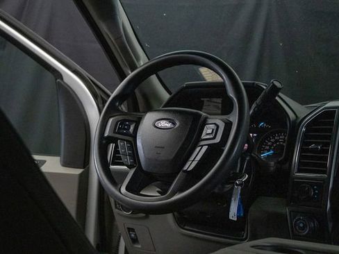 Used 2018 Ford F150 XLT w/ Heavy-Duty Payload Package image 15