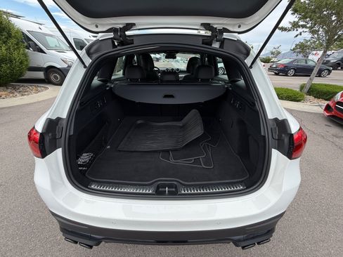 Used 2025 Mercedes-Benz GLC 43 AMG 4MATIC image 34