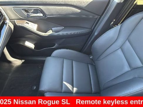 Certified 2025 Nissan Rogue SL w/ SL Premium Package AWD/4WD image 12