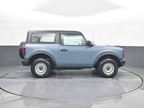 New 2025 Ford Bronco 2-Door image 9