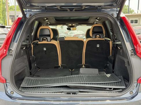 Used 2023 Volvo XC90 B6 Ultimate w/ Protection Package Premier AWD/4WD image 14
