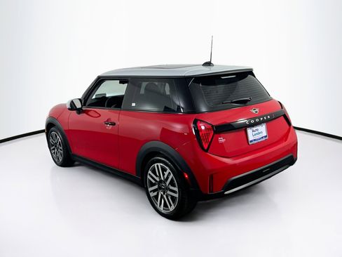 Used 2025 MINI Cooper S image 7