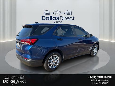 Used 2022 Chevrolet Equinox LS image 6