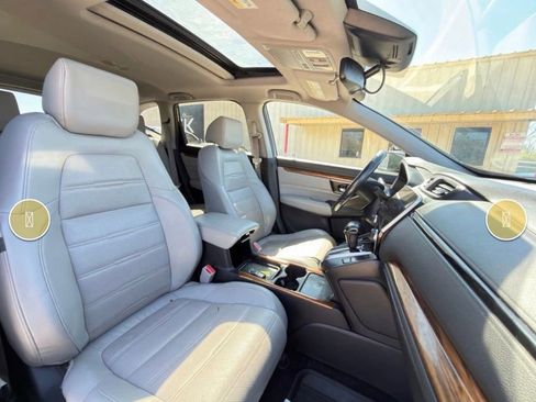Used 2020 Honda CR-V Touring image 8