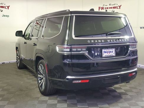 Used 2025 Jeep Grand Wagoneer 4WD image 4