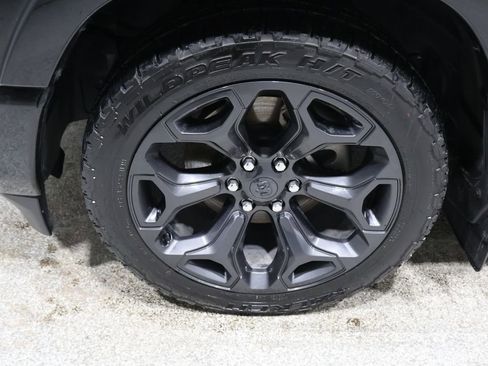 Certified 2022 RAM 1500 Limited image 12