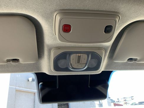 Used 2023 RAM ProMaster 2500 image 19